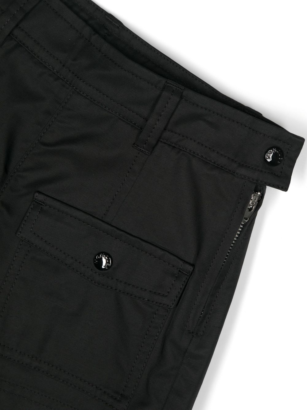 <BR/>Short con tasconi neri 9542B000075957F 999 MONCLER KIDS