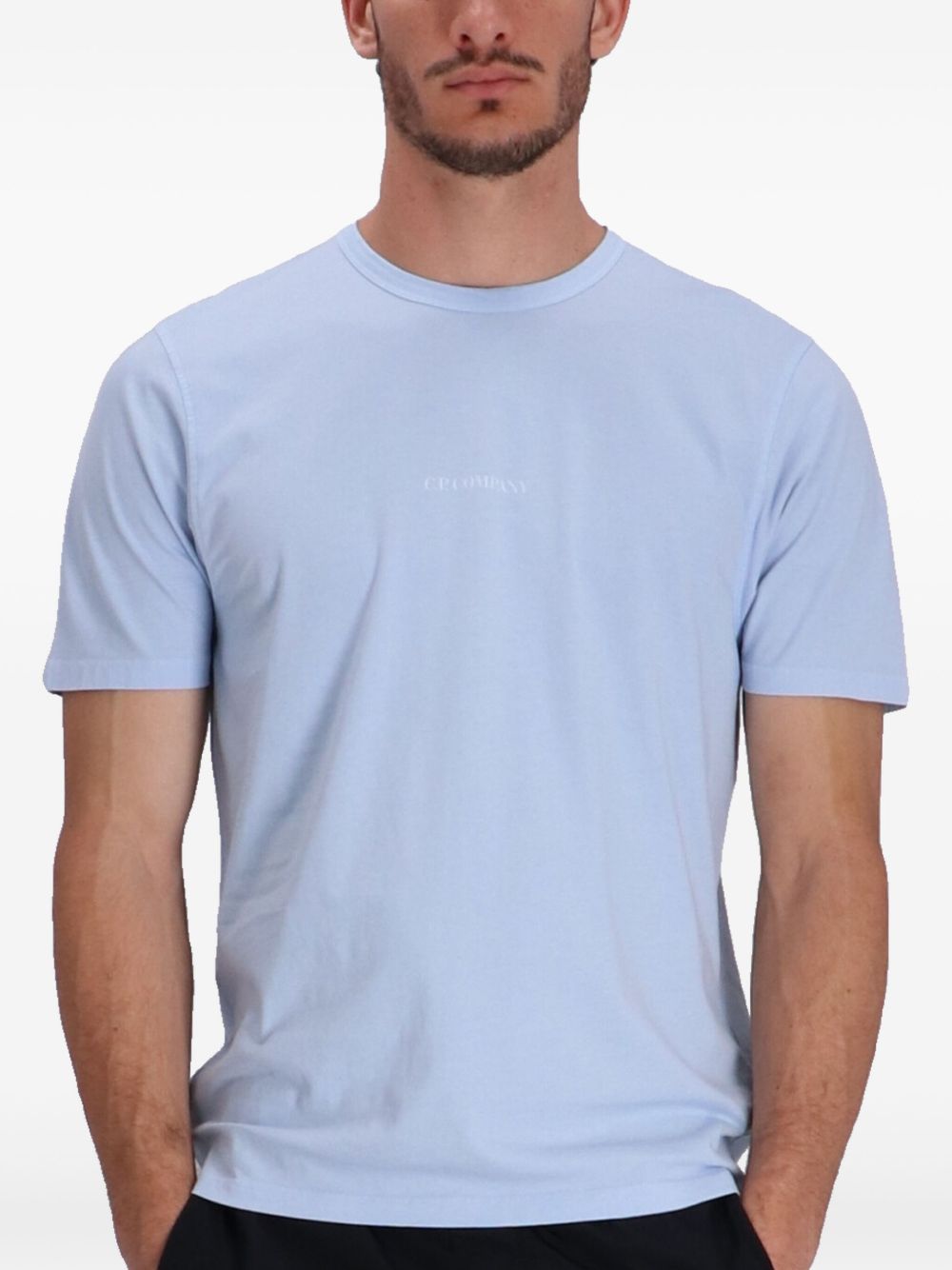 T-shirt celeste logo petto centrale 18CMTS085A005431R 814 CP COMPANY