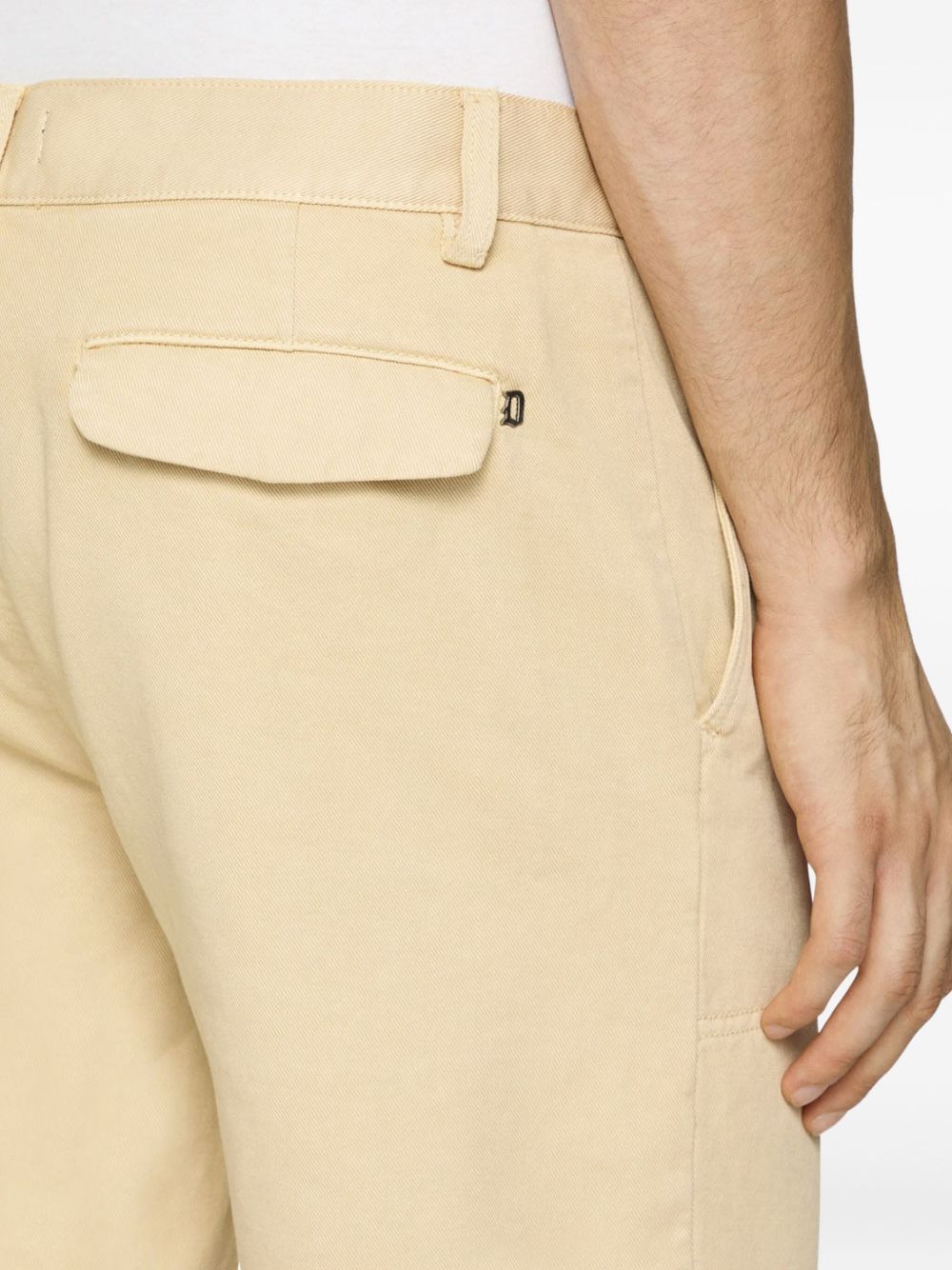 Bermuda gerd beige UP676CF0176PTD 020 DONDUP