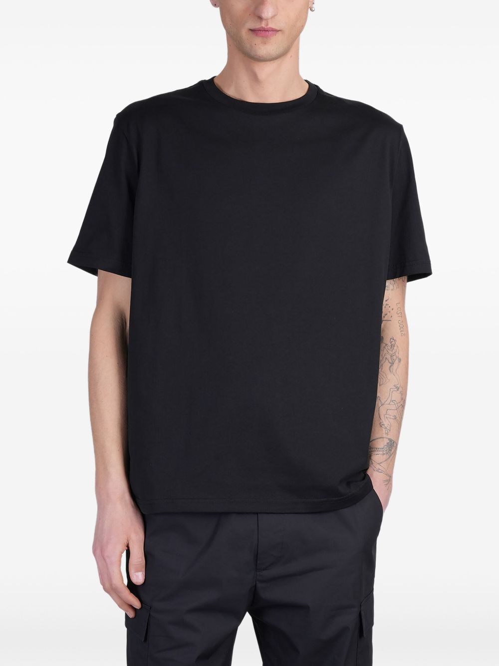 T-shirt B240 nera oversize L1TSS256549 D001 LOW BRAND