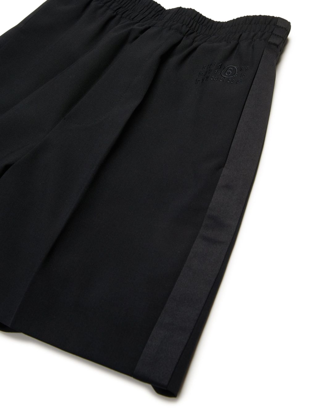Bermuda nero con bade laterali M60747MM05G M6900 MM6 MAISON MARGIELA KIDS