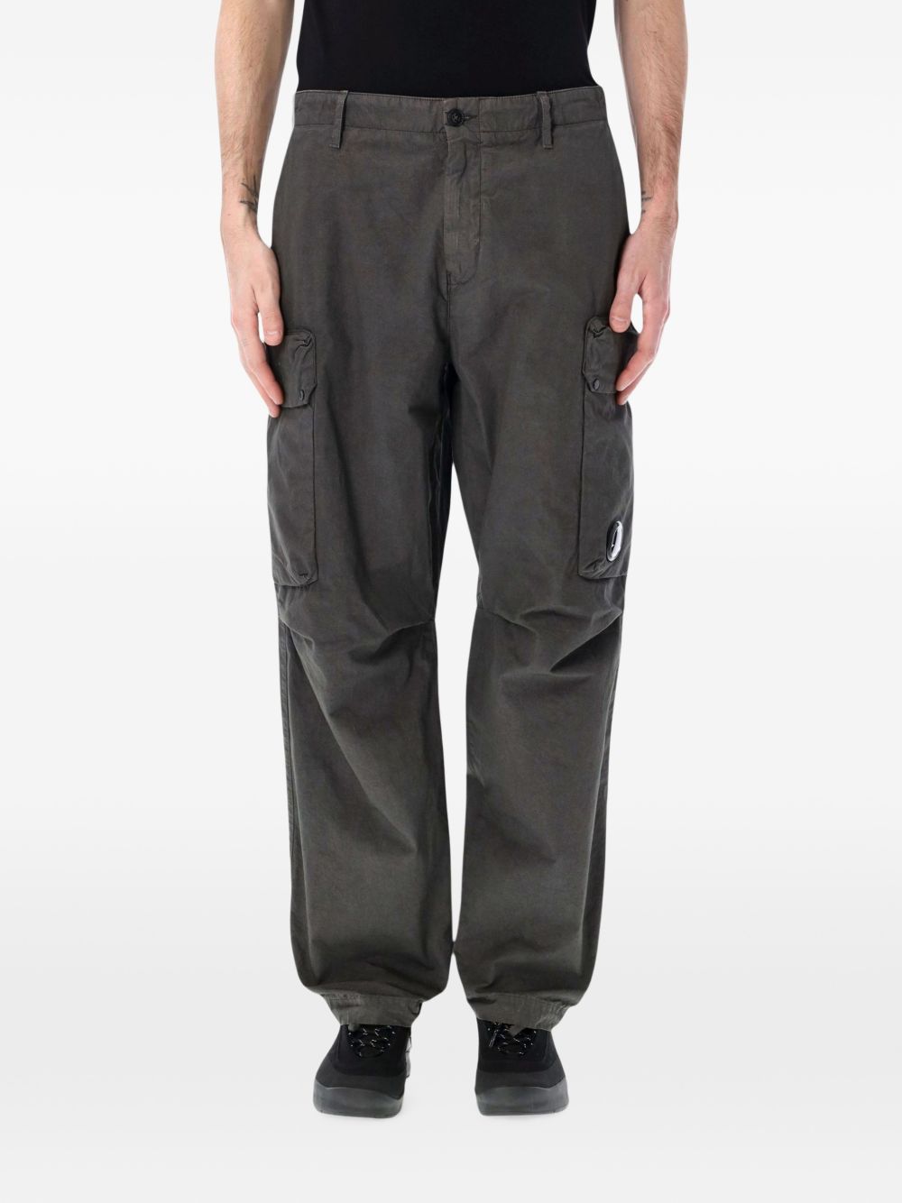 Pantaloni cargo con tasche laterali 20CMPA128A110325G 921 CP COMPANY