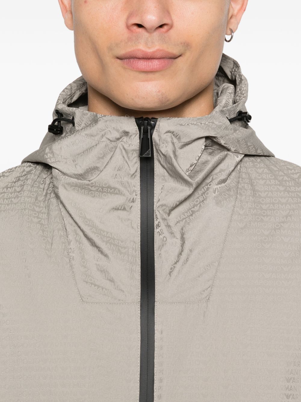 EM004952AF15384 U8049 EMPORIO ARMANI