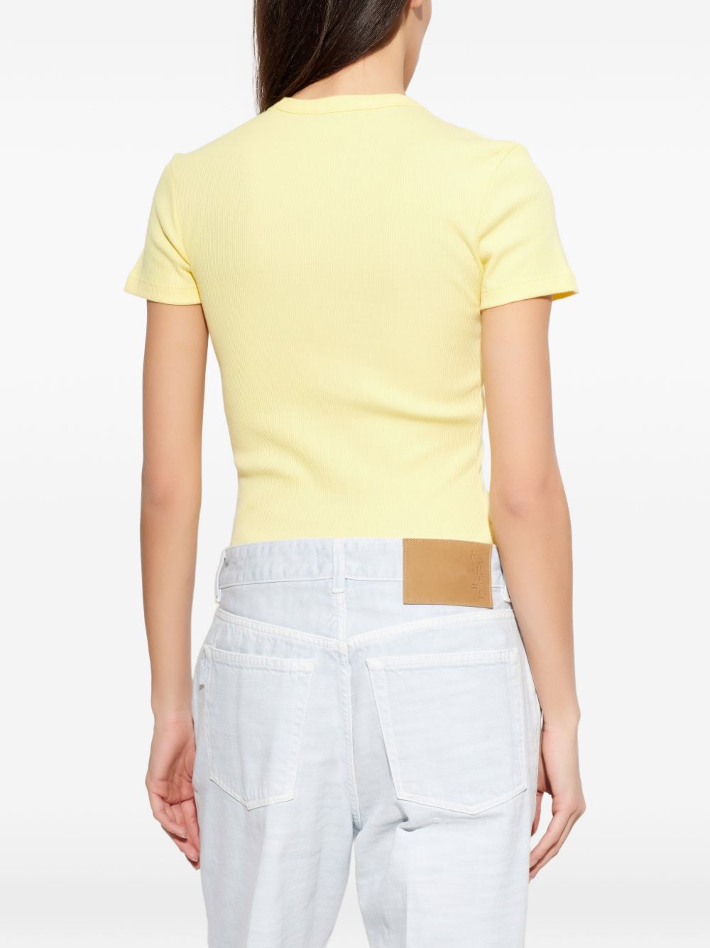 T-shirt in cotone costine a maniche corte TF5538 107 LACOSTE
