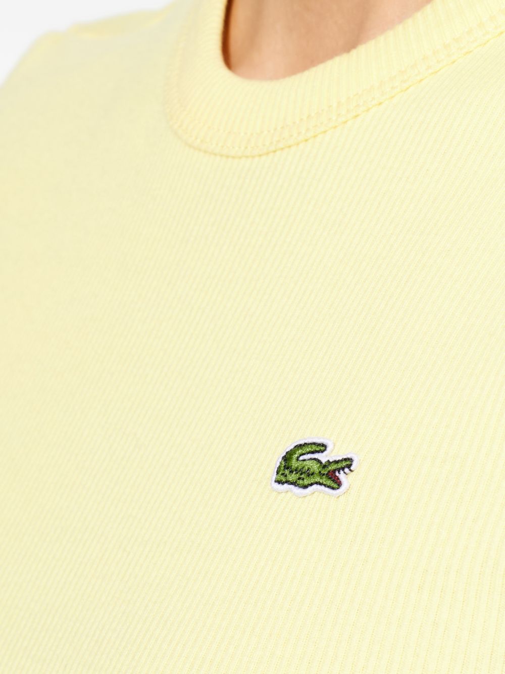 T-shirt in cotone costine a maniche corte TF5538 107 LACOSTE