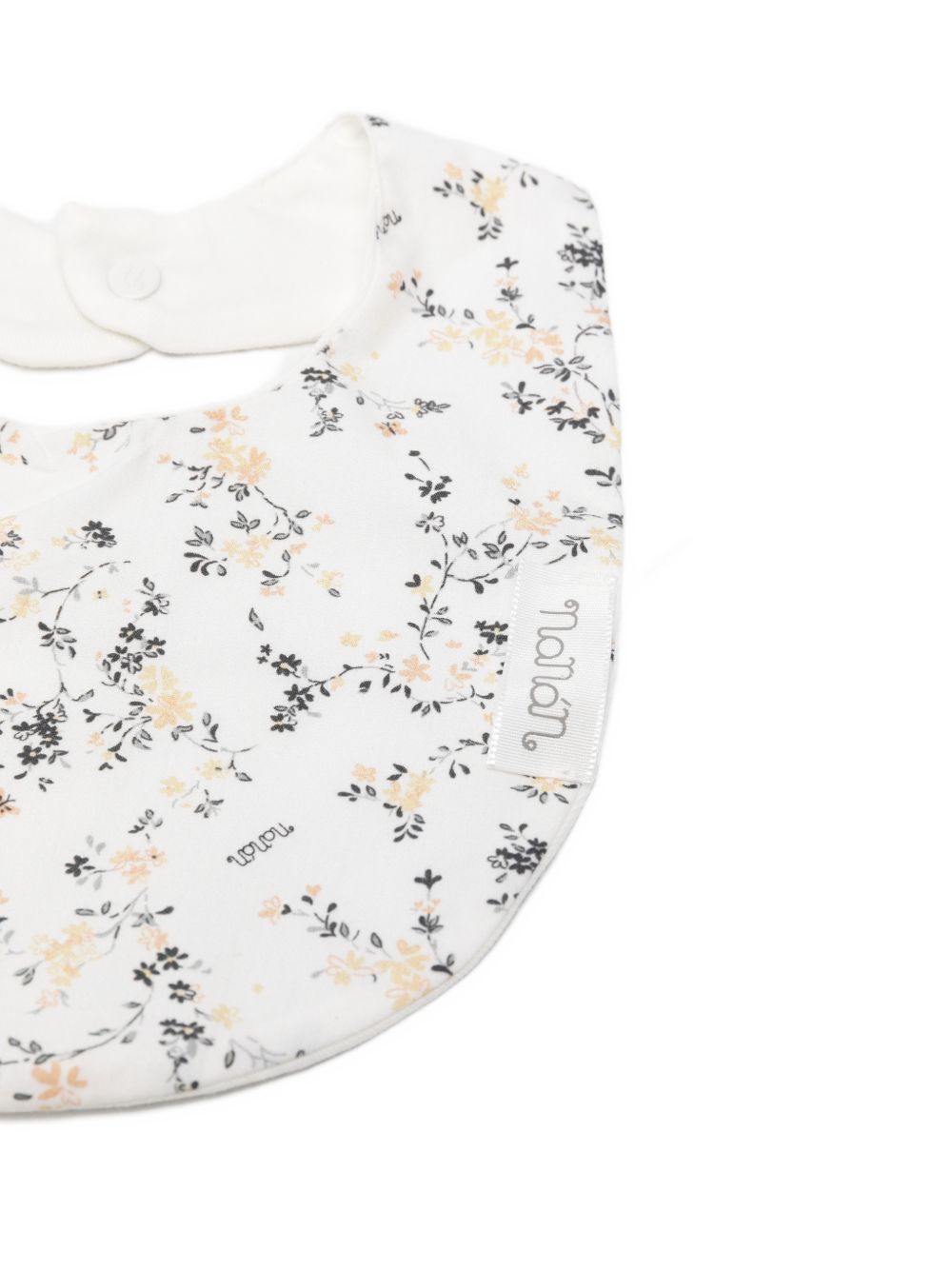 Bavaglino in cotone con stampa floreale E26414 OFFWHITE NANAN KIDS