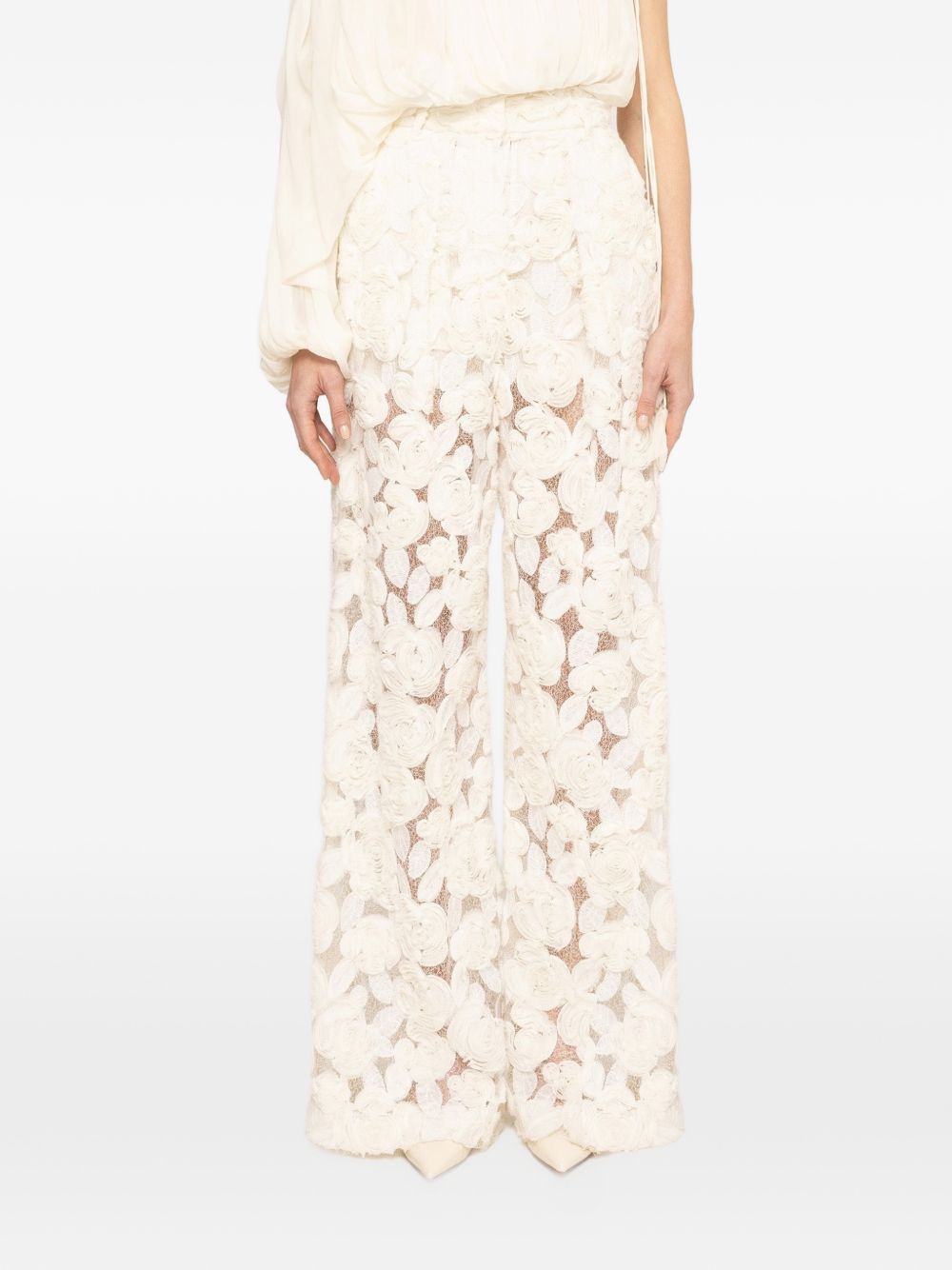 P16553 WHITE NISSA