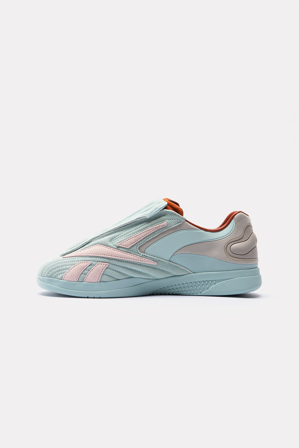 100261770P 770P REEBOK LTD