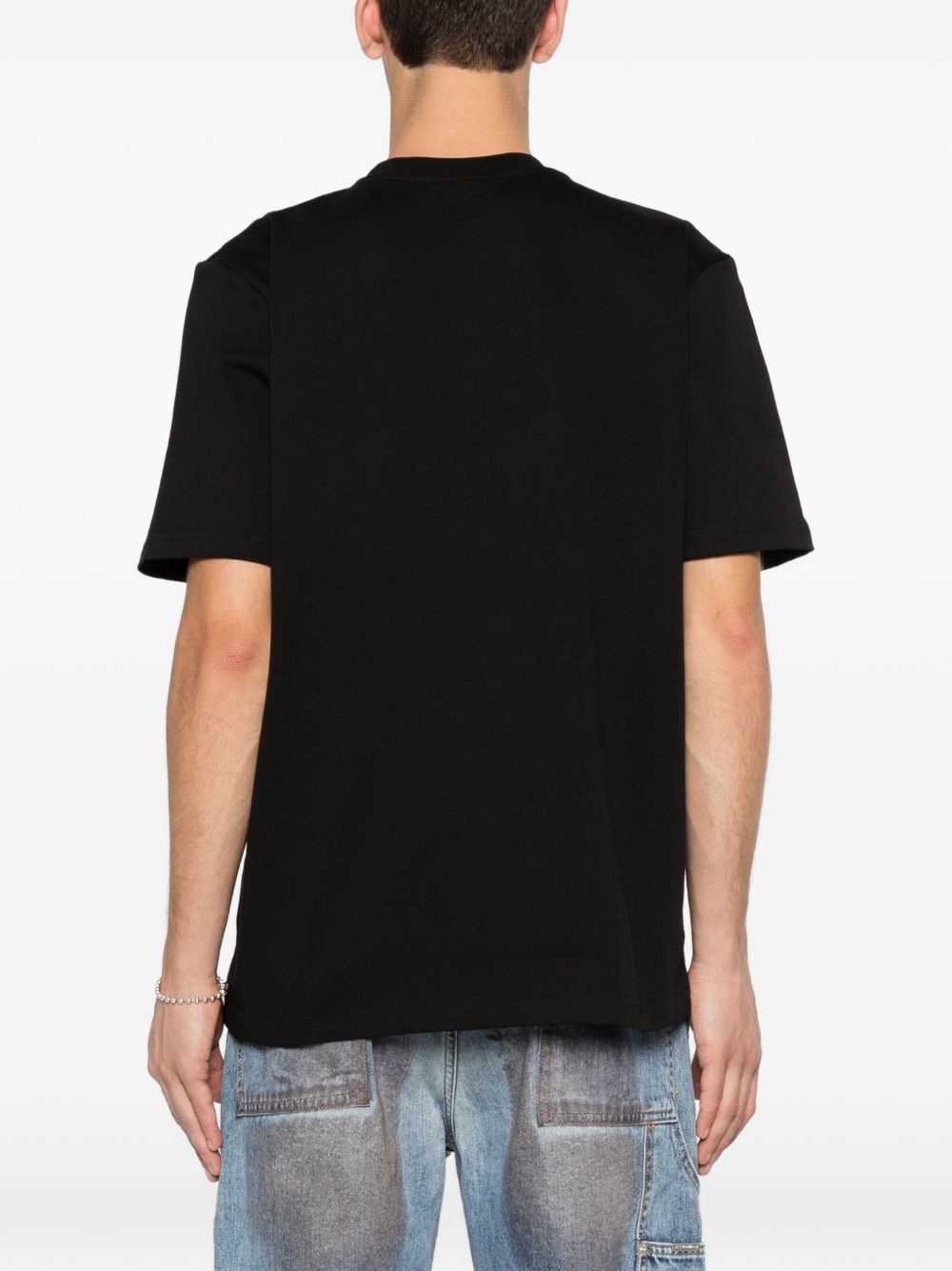 T-shirt in cotone girocollo con patch XM4249 NERO YES LONDON
