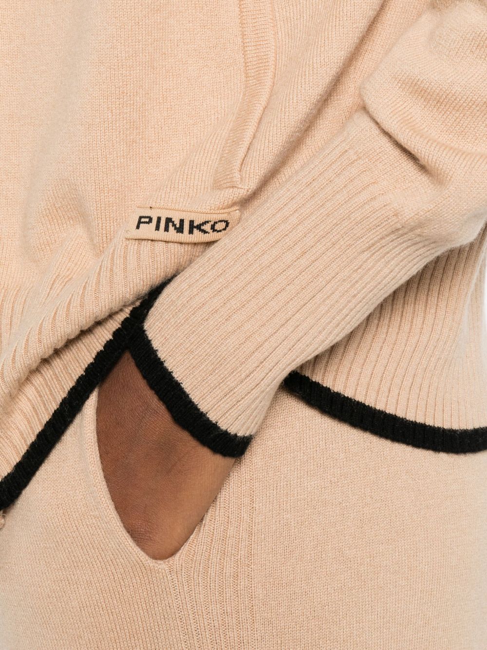 105491A2Q9 C65 PINKO