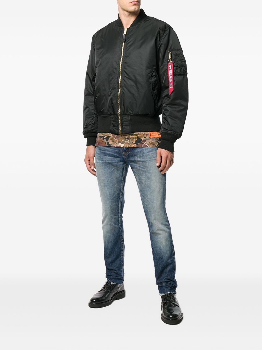 100101 03 ALPHA INDUSTRIES
