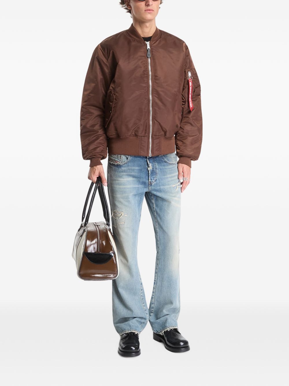 100101 204 ALPHA INDUSTRIES