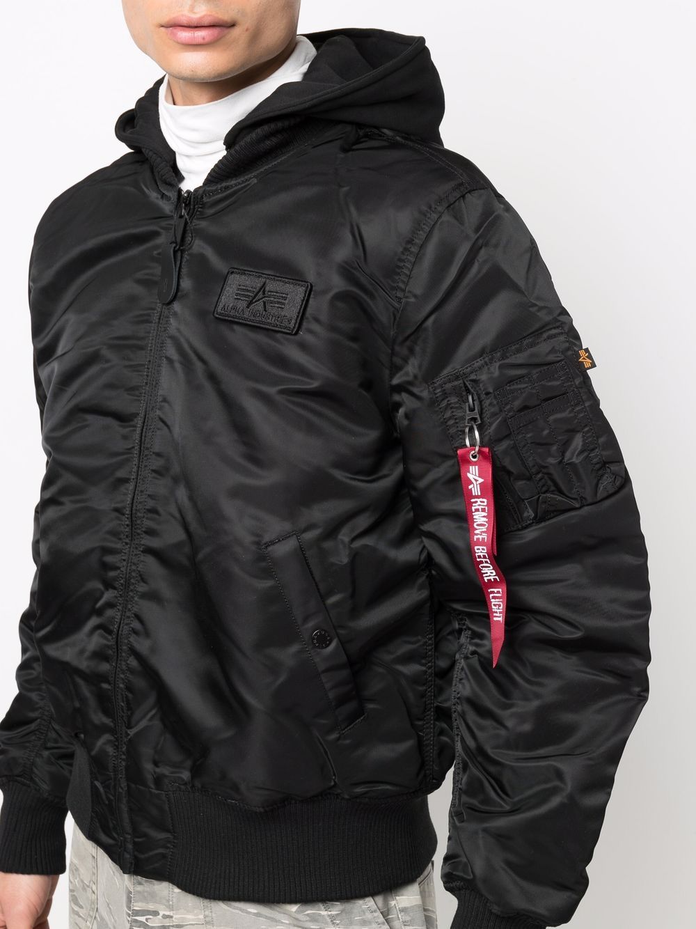 128113 95 ALPHA INDUSTRIES