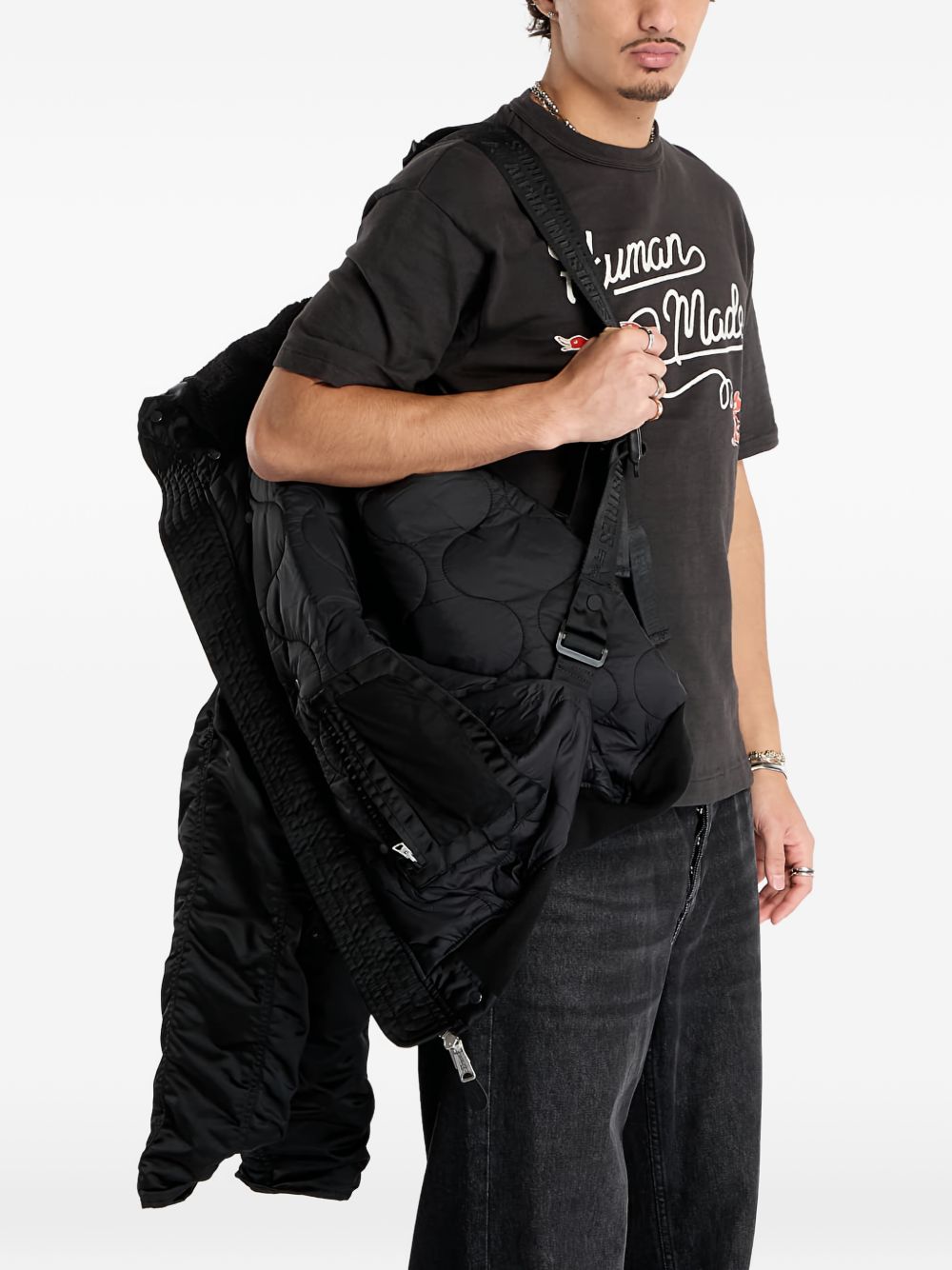758101 03 ALPHA INDUSTRIES