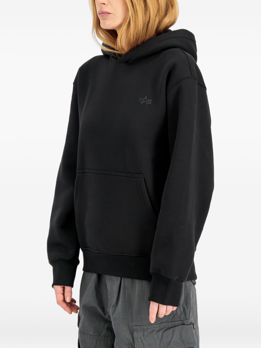 768007 03 ALPHA INDUSTRIES