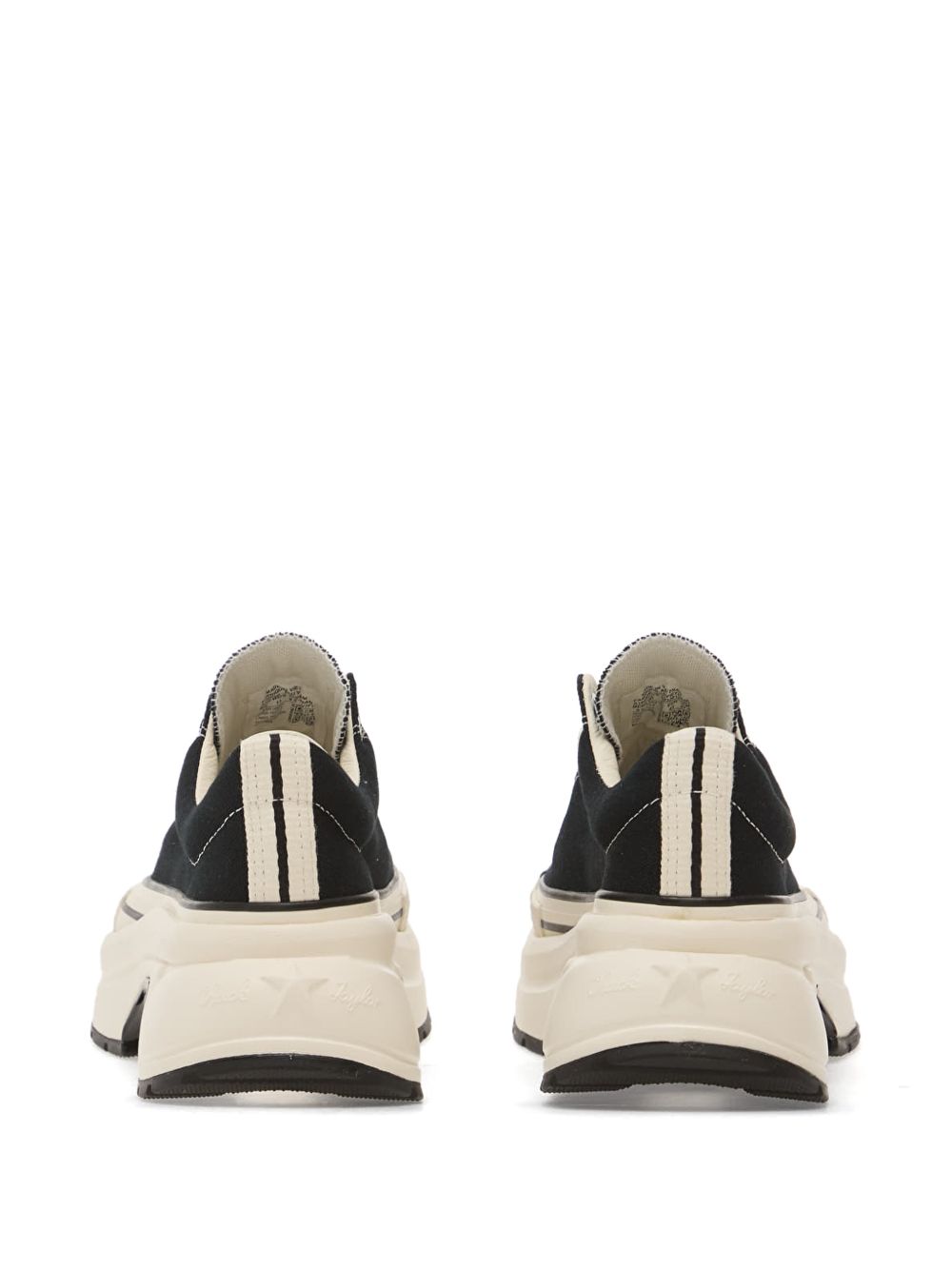 Sneakers Run Star Crush Black/Egret/Black A18465C# 001 CONVERSE