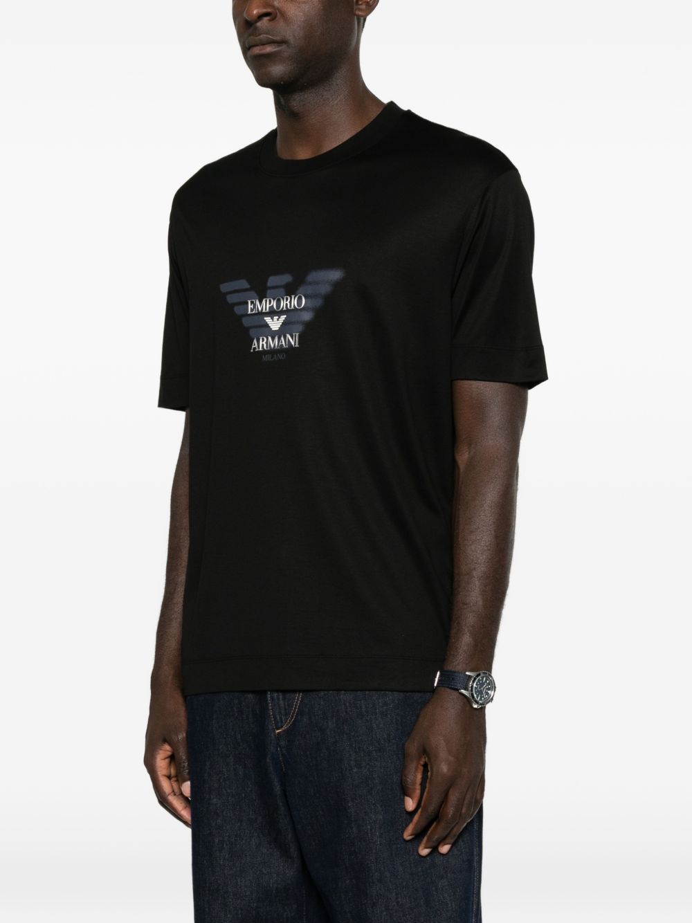 EM006765AF10017 UC001 EMPORIO ARMANI