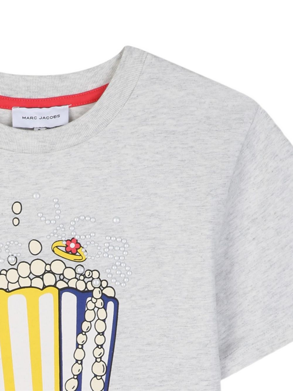 Heathered jersey t-shirt con a marc jacobs-branded popcorn illustrazione sul davanti, embellished con pearl-like borchie. W60996 A18 MARC JACOBS KIDS