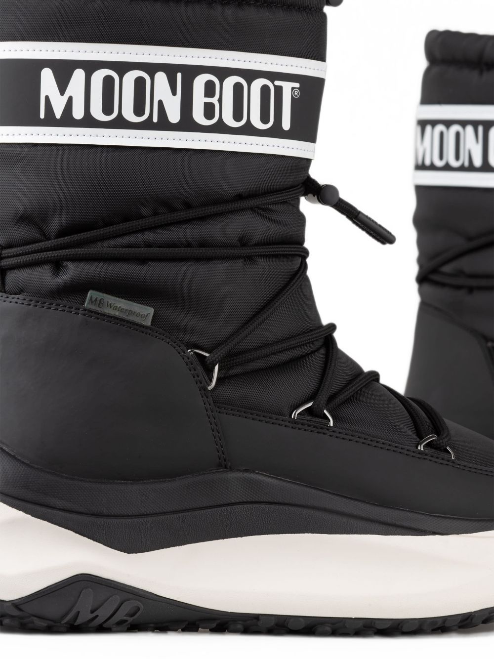 80D2490010 N006 MOON BOOT