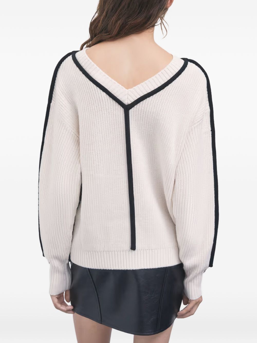 Maglia WOOLY WHITE /NERO 8K0312KK006 J517 PATRIZIA PEPE