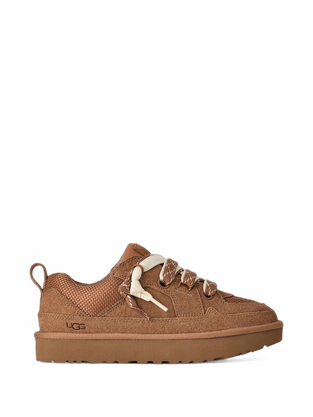 1168890 CHE UGG