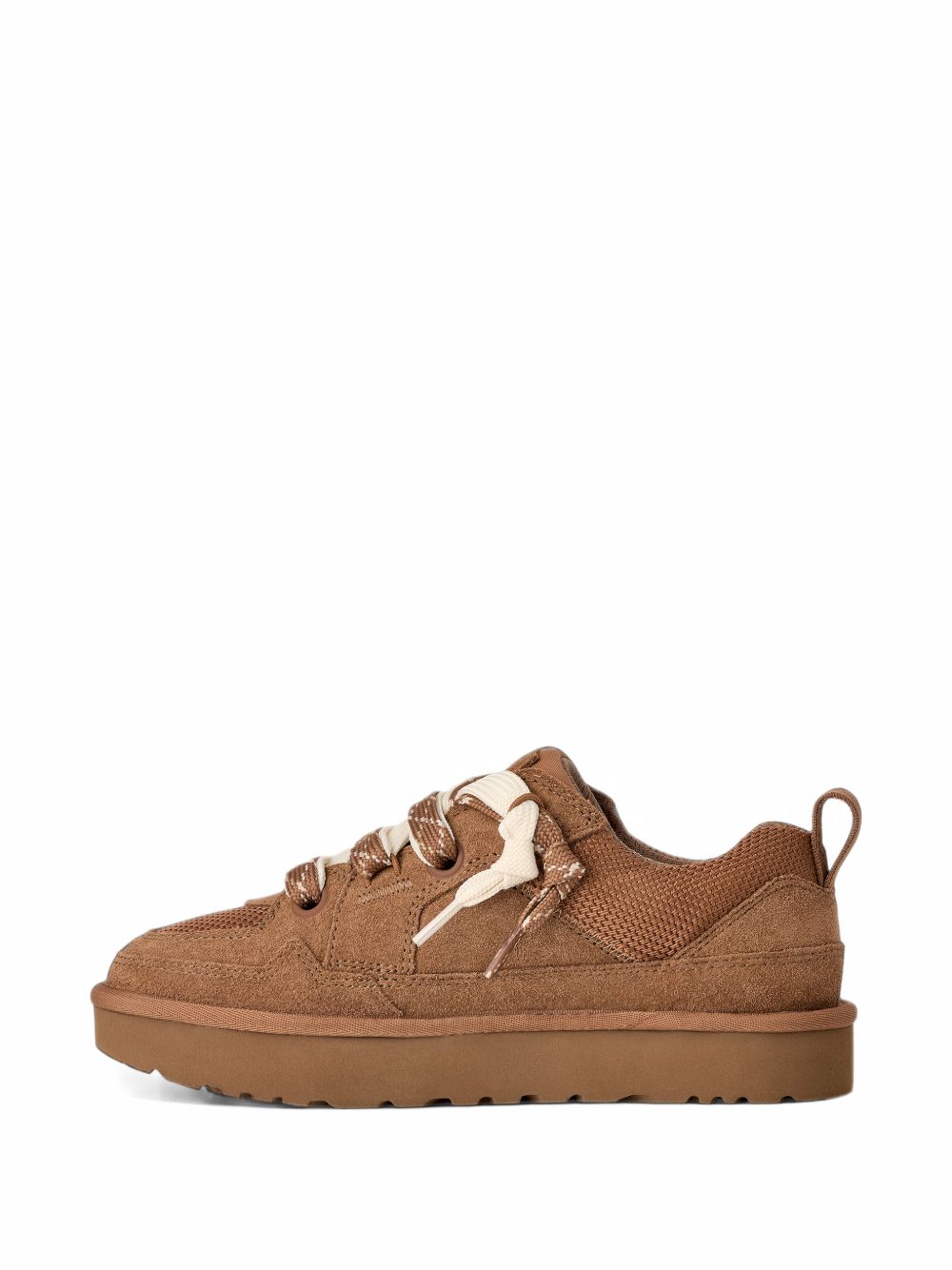 1168890 CHE UGG