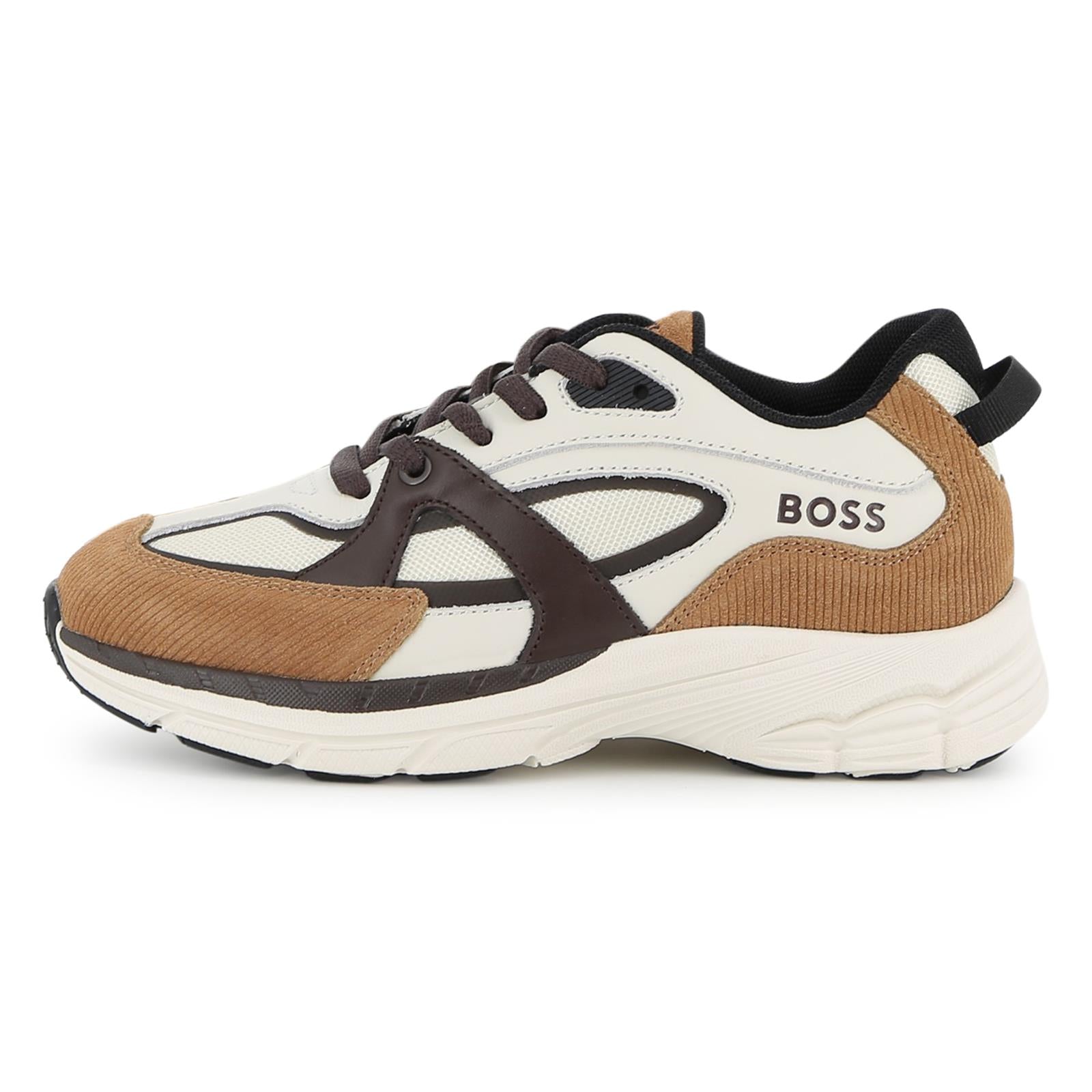 Sneakers in mix material cow leather e mesh. Brand by rubber badge on side. Lace up chiusura. Fodera in mesh. Insole in breathable microfiber. Outsole in eva con abrasion area in tpr. Mineral tanning. J53527 343 BOSS KIDSWEAR