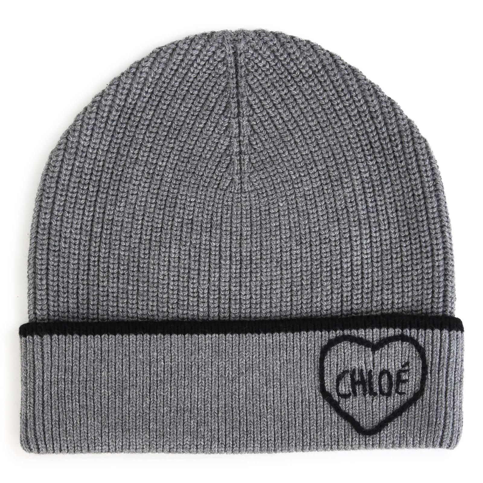 Hat, containing cotton from organic farming e wool, con chloé logo ricamato on davanti. C21308 A46 CHLOE KIDS