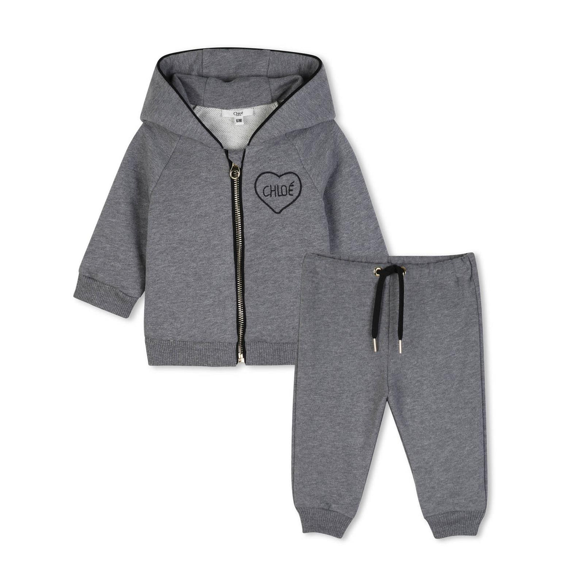 Tracksuit set, in marled cotone garzato, containing cotton from organic farming. Con cappuccio cardigan : zipped chiusura, chloe ricamo a cuore on davanti. Pantaloni : drawstrings at vita, chloe branded metal ends, chloe ricamo a cuore sul retro. C21347 A46 CHLOE KIDS