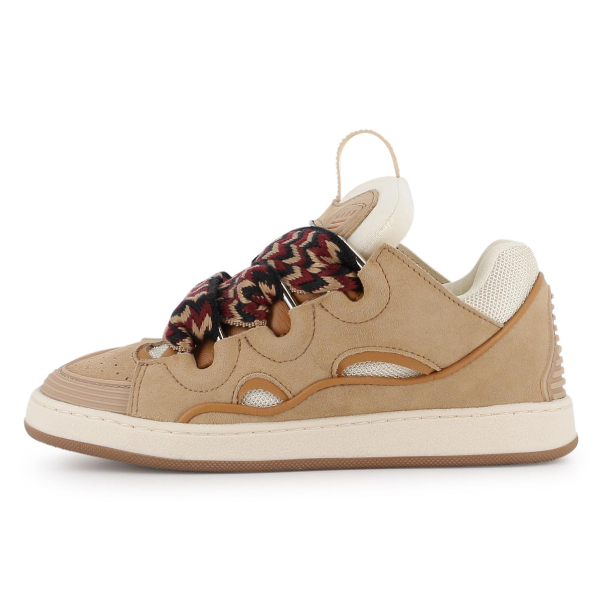 Low-top trainers in goat leather sul sides e sheep leather sul davanti, padded tongue con lanvin label, textile fodera, cow leather insole, rubber sole con logo, pair of flat laces con chevron pattern e stitched finish. Sold in a branded shoe box con N30458 P51 LANVIN KIDS
