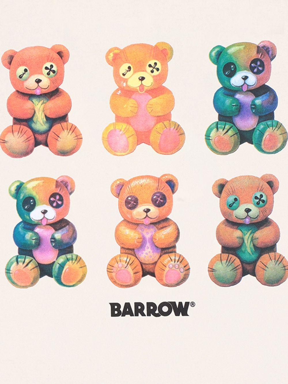 S6BKJUTH093 013 BARROW KIDS