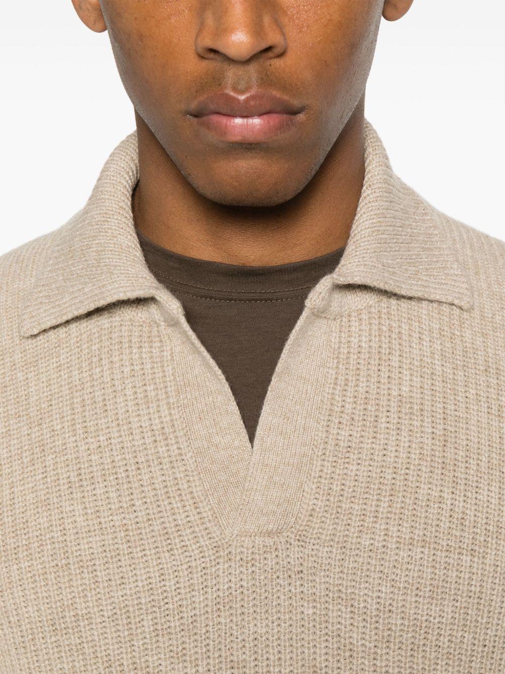 Maglione beige a coste con colletto classico LUTAGSI2508 010 TAGLIATORE