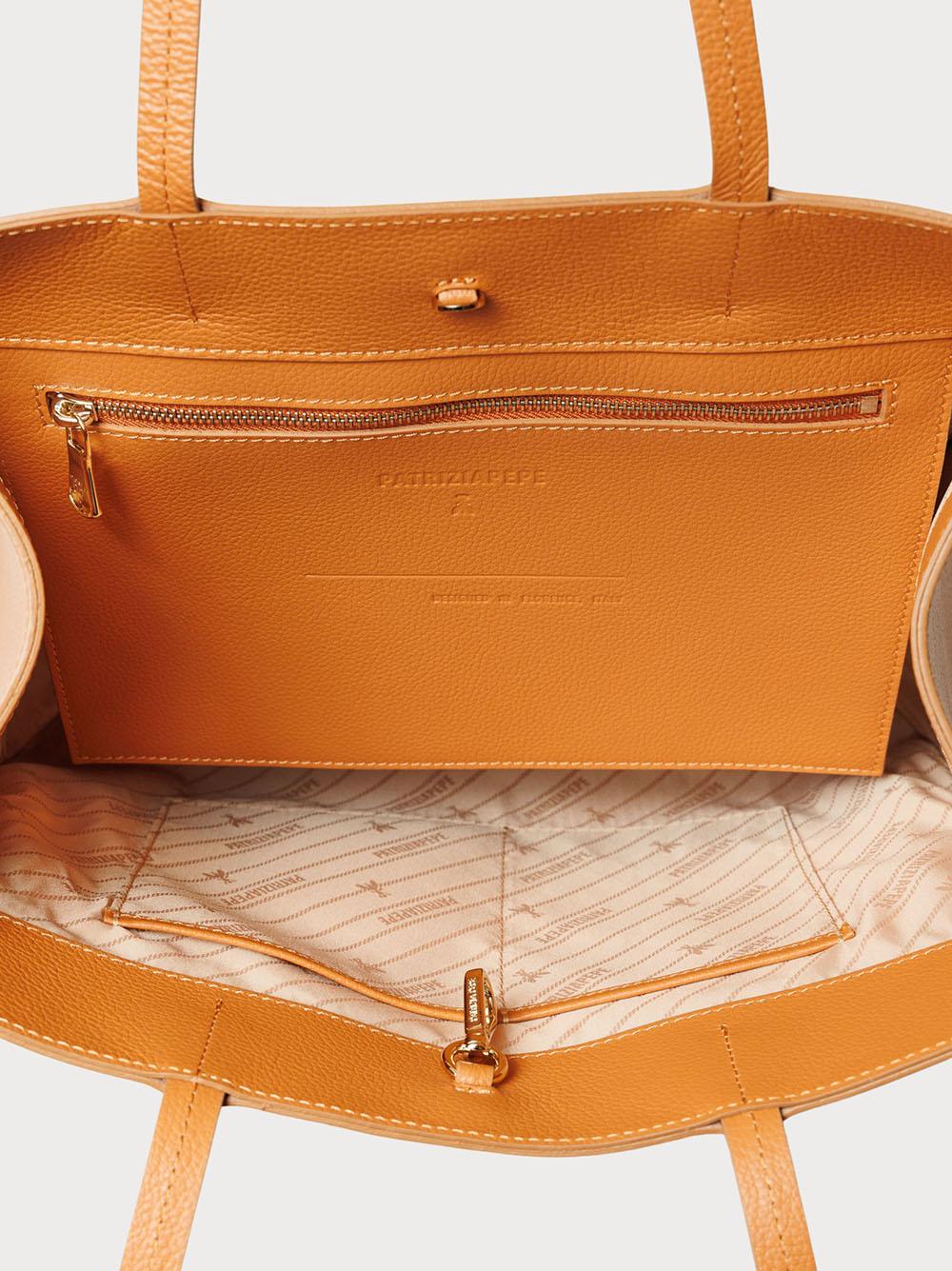 Borsa shopping in pelle martellata cuoio