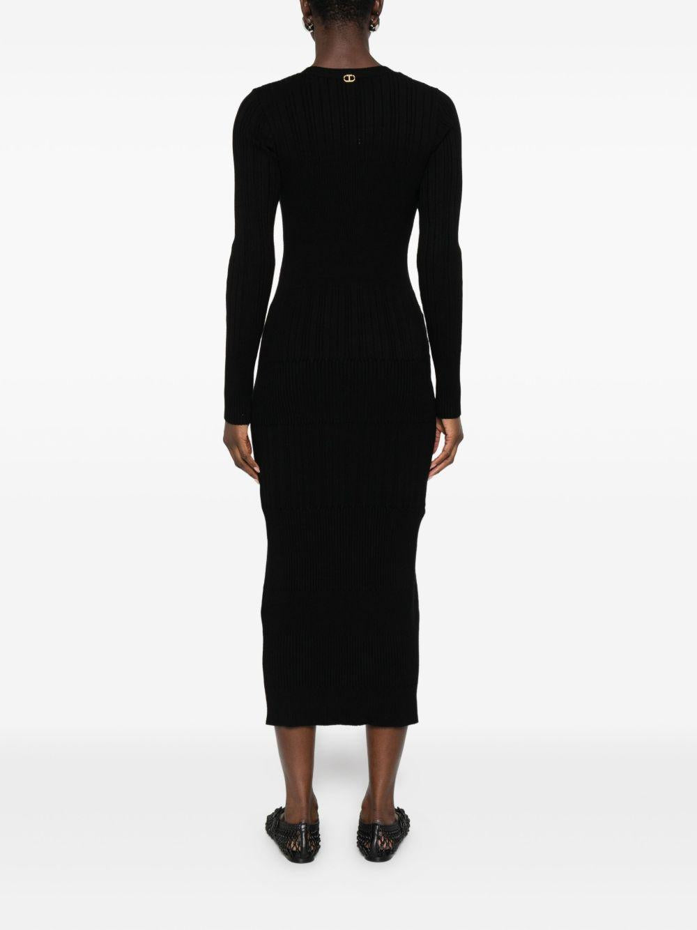 Abito nero a coste con scollo a V e bottoni 252TT3222 00006 TWINSET