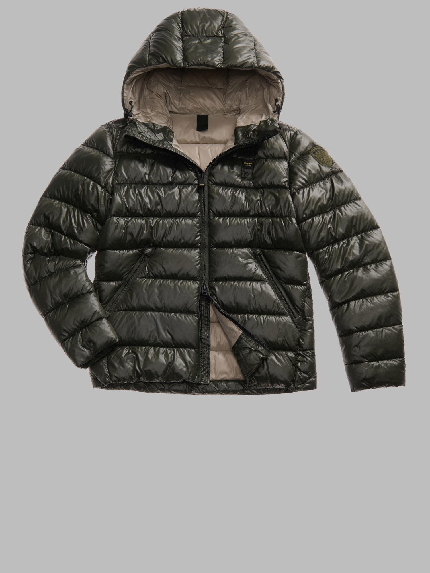 25WBLUC02079A05958 678EI BLAUER