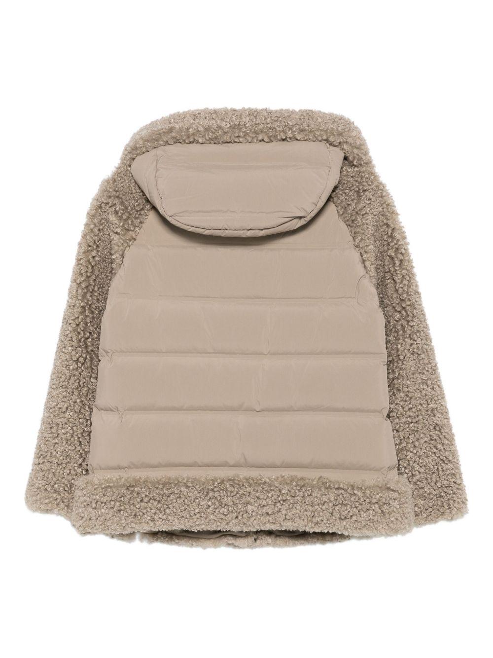 Giacca imbottita tabacco con cappuccio e bottoni W25572 87 RRD