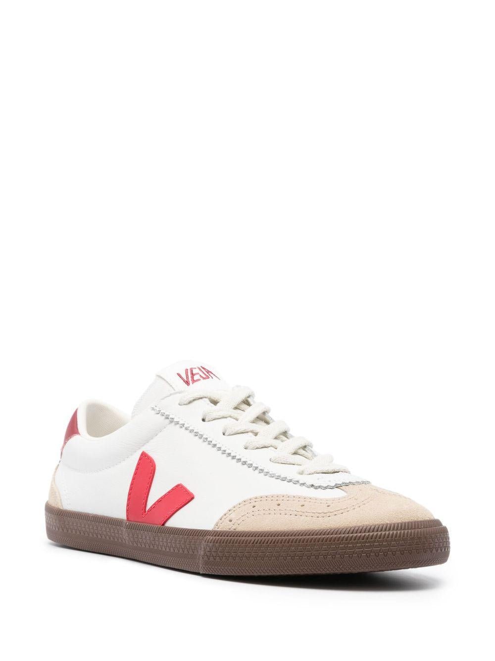 VO2003533 WHITEPEKIN VEJA