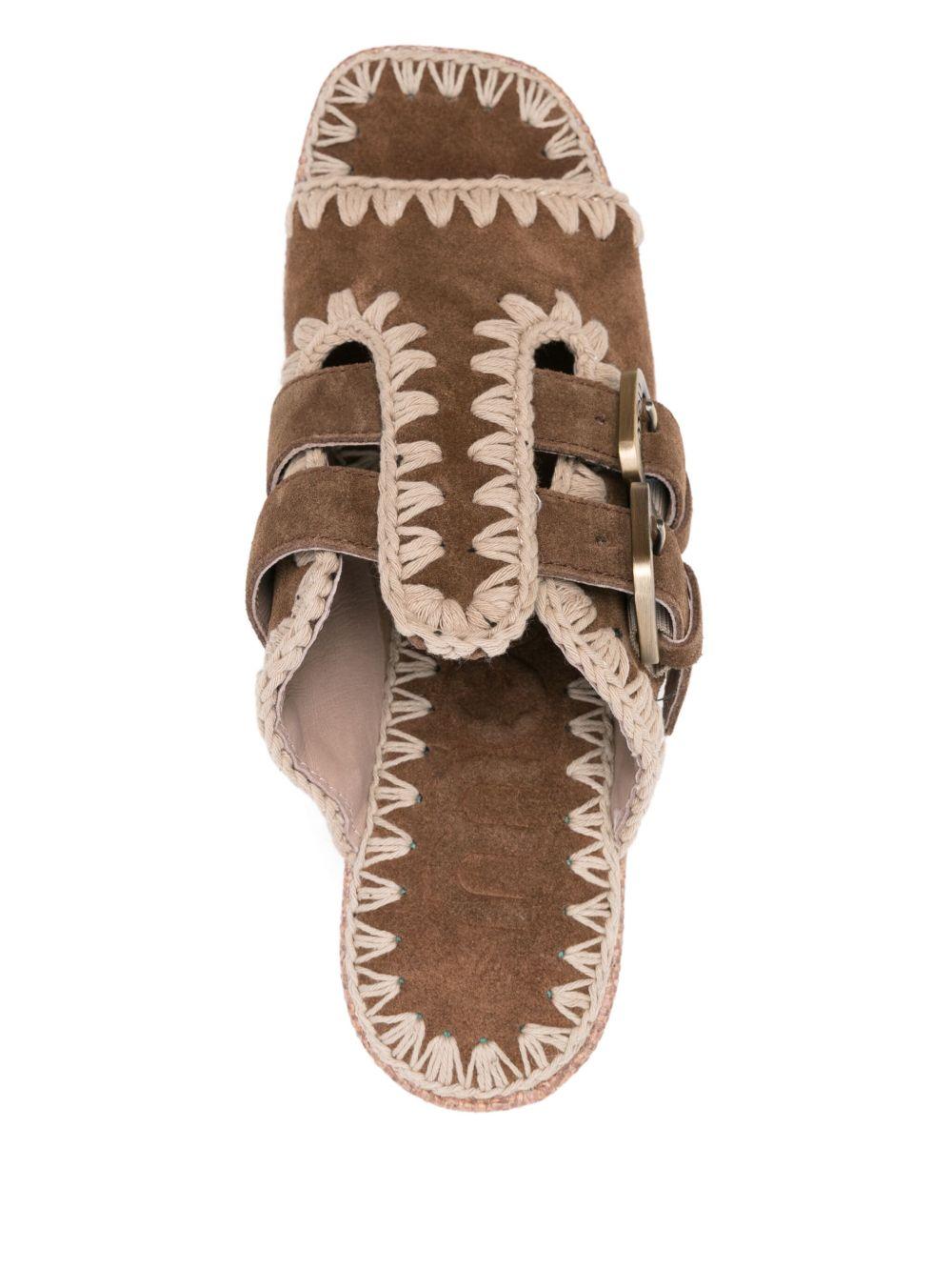 Zoccoli con fibbie su plateau intrecciato MUSW721001A NUTBR MOU