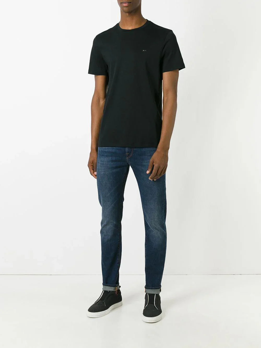 T-shirt nera mini logo petto - Preludio Moda