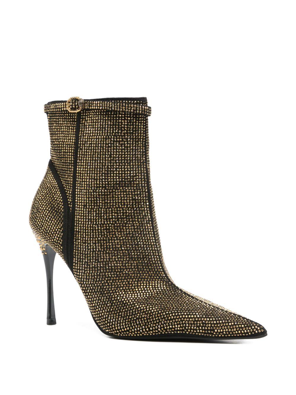 4994209 689 KURT GEIGER