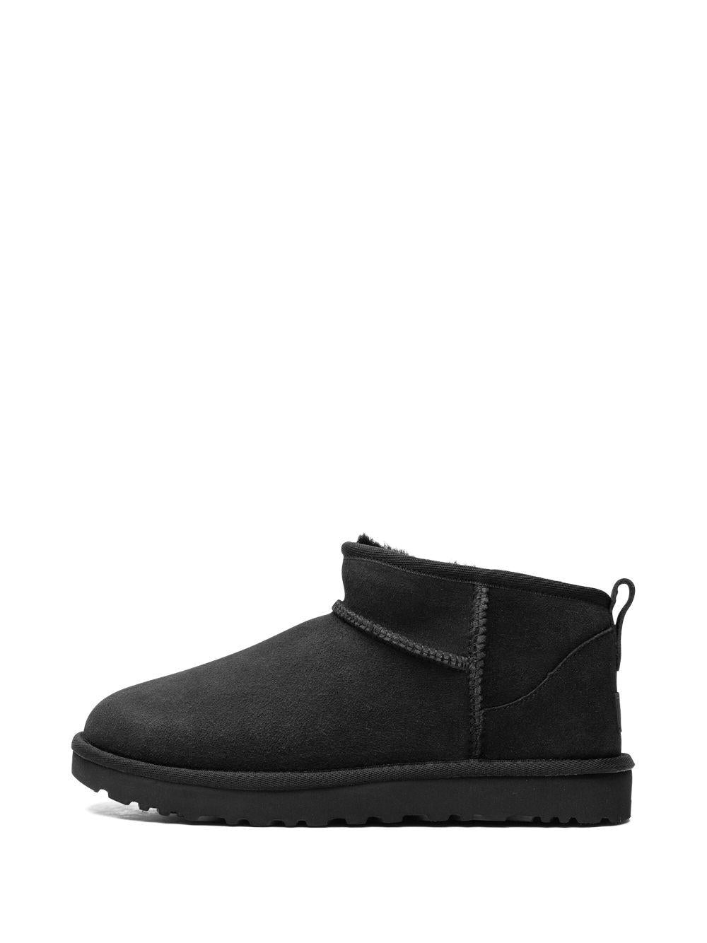 Stivale Classic Ultra mini nero