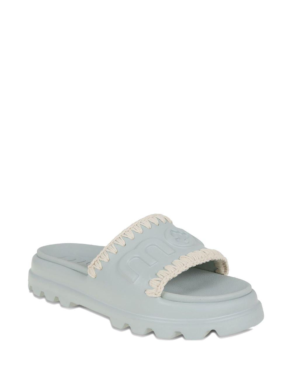 Eva one-piece slide tea