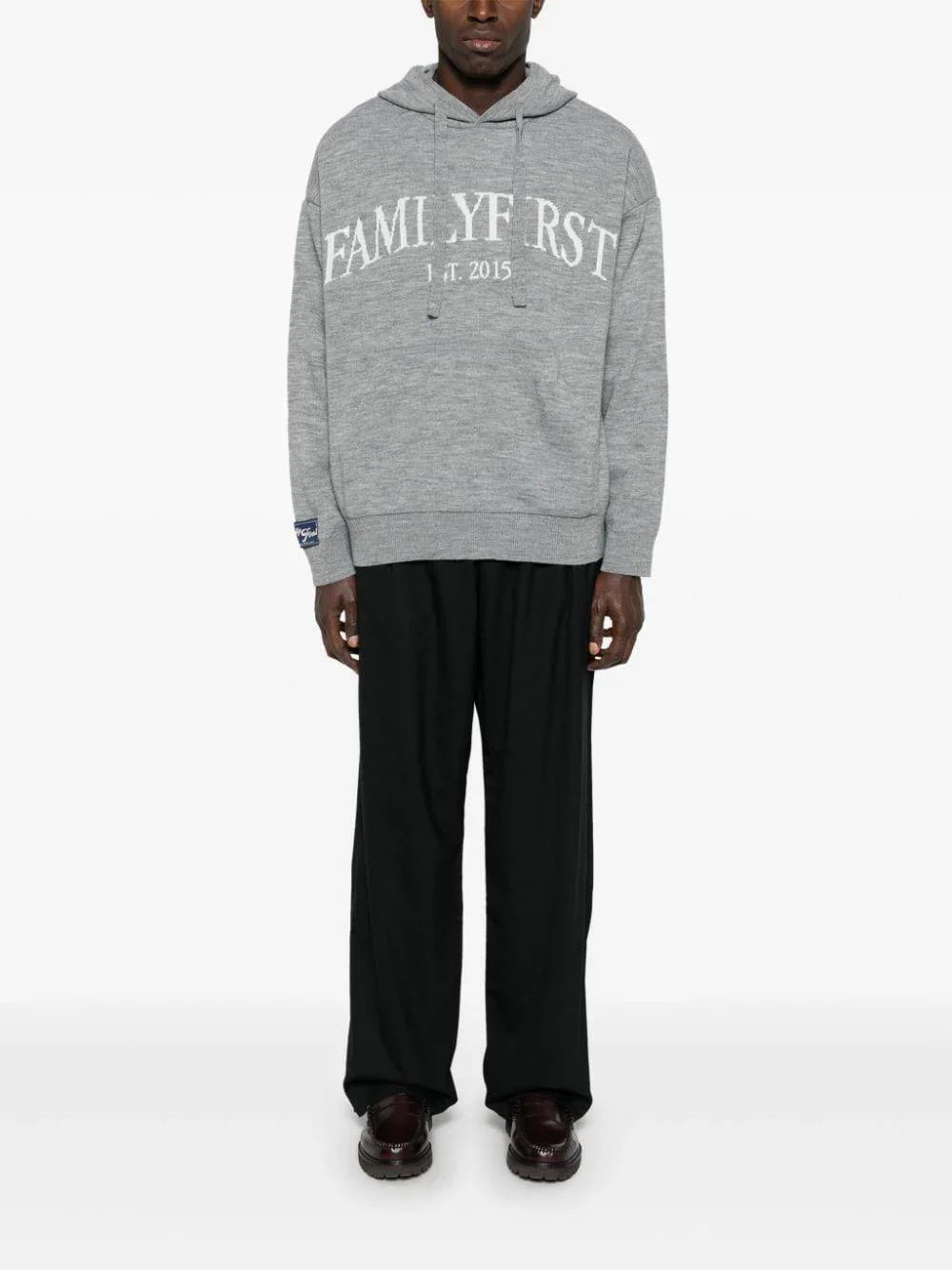 Felpa grigia in maglia logo ricamo - Preludio Moda