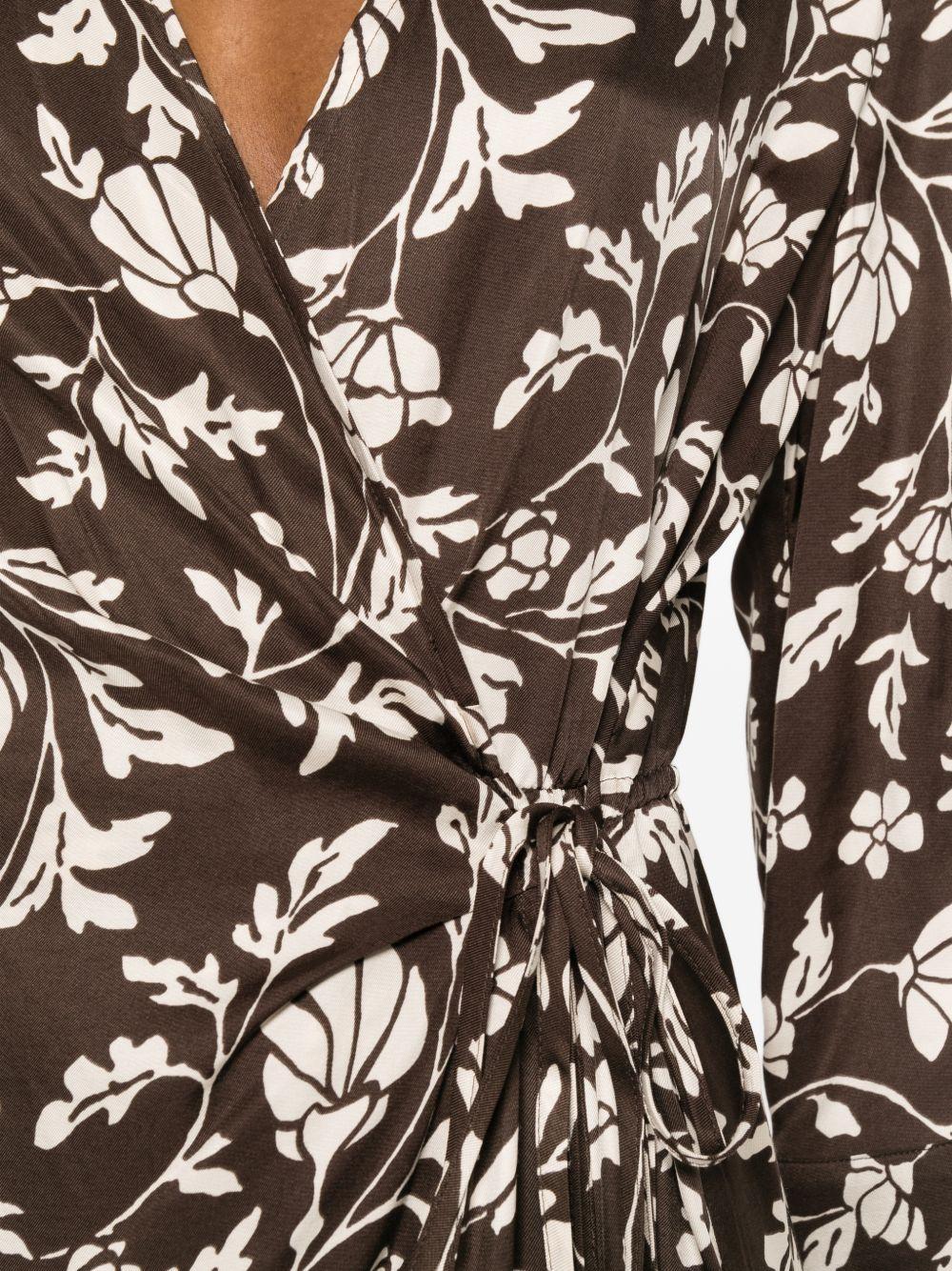 pbbalbino 2611221233200 010 PENNY BLACK