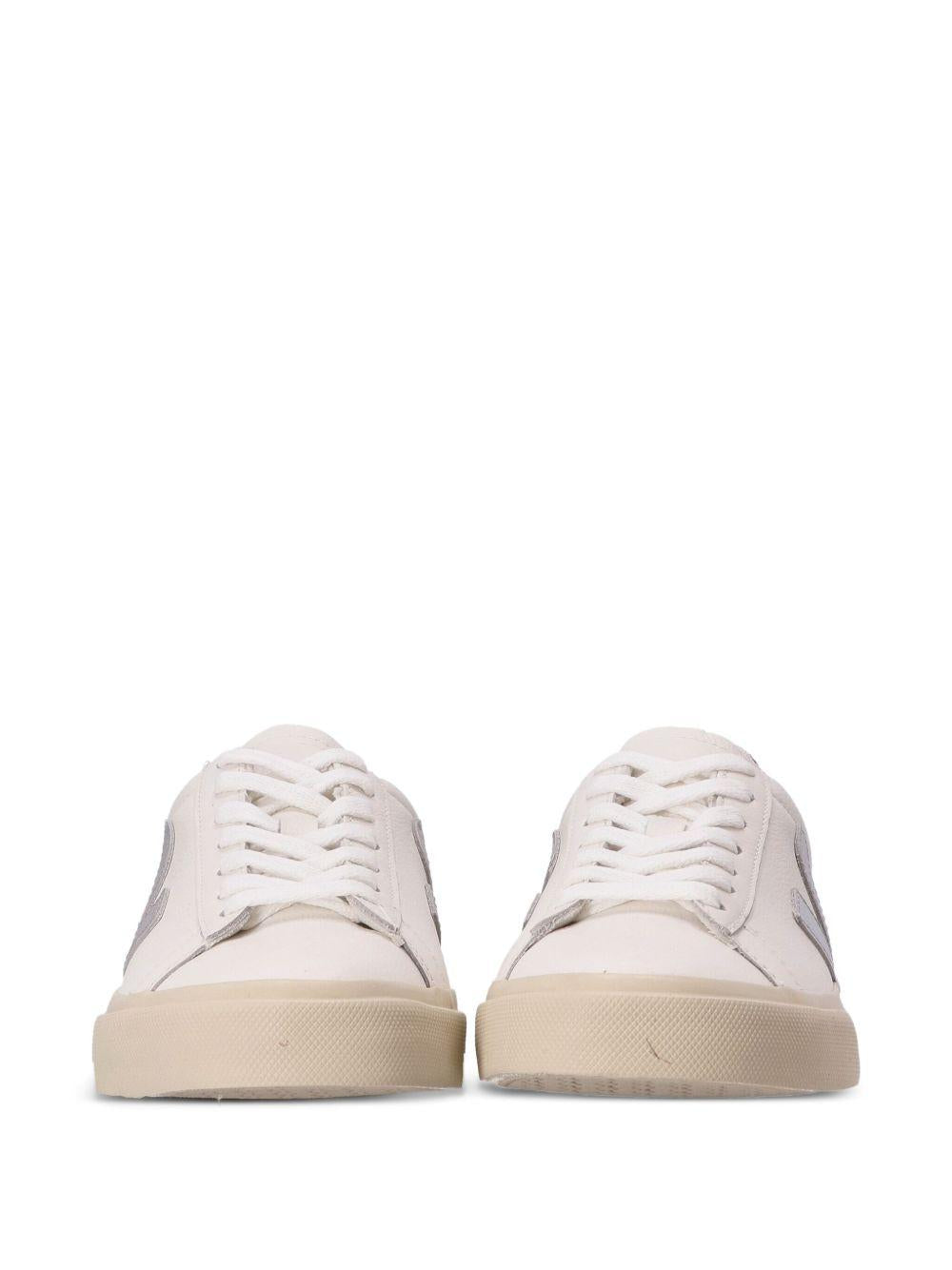 Sneakers con logo a contrasto CP0520788 WHITESILVERULTRAVIOLET VEJA