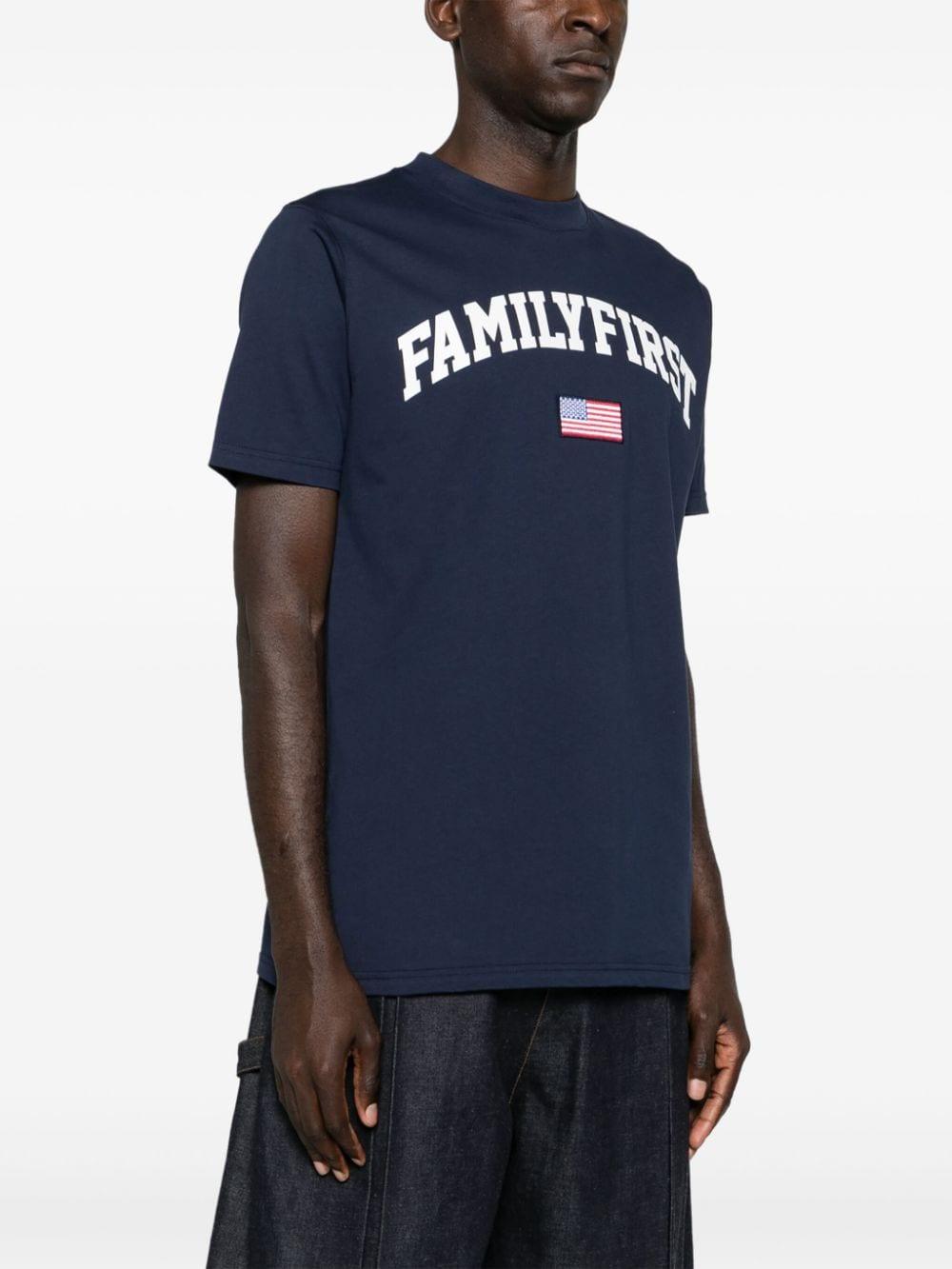 T-shirt blu College