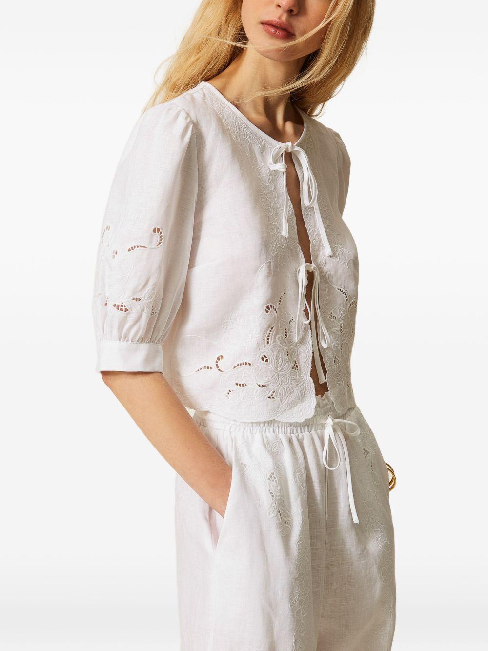 Camicia in lino con ricami 261TT2120 00001 TWINSET