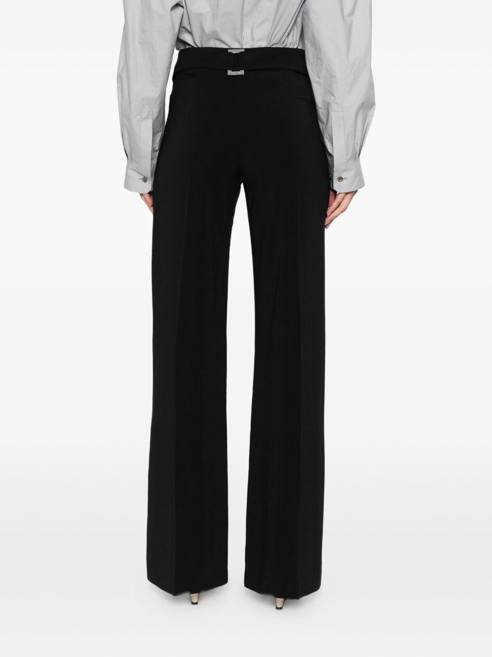 Pantaloni neri svasati con placca logo 8P0731A6F5 K103 PATRIZIA PEPE