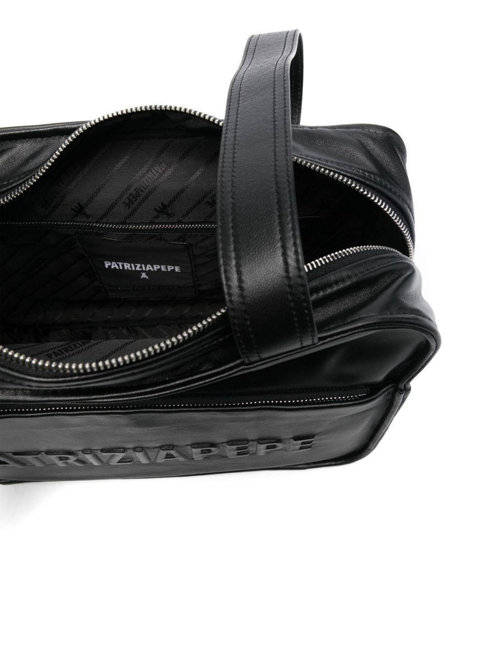Borsa a tracolla nera con logo in rilievo 2B0125L113F K103 PATRIZIA PEPE