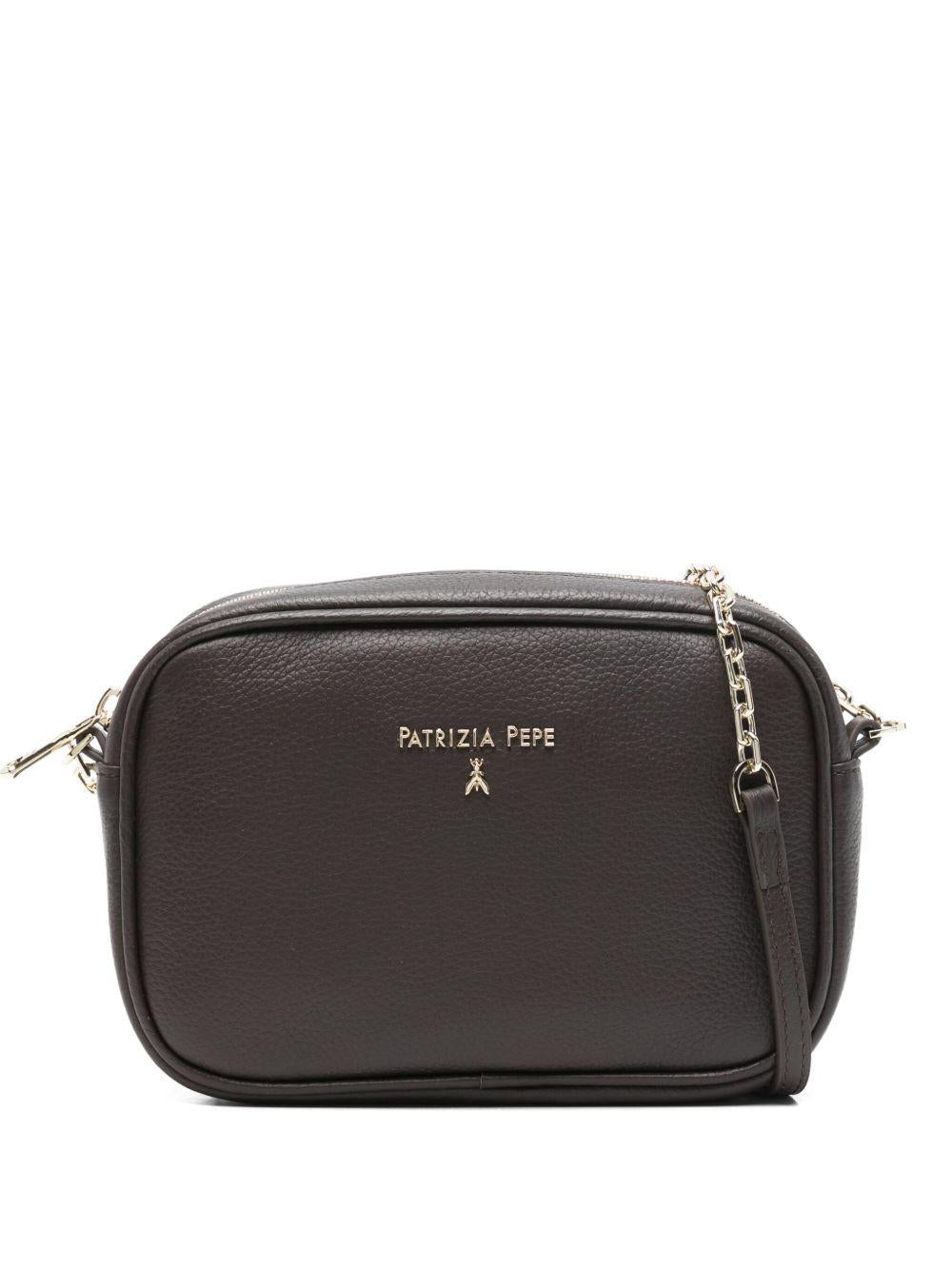 Borsa a spalla con placca logo CB0071L001 B856 PATRIZIA PEPE